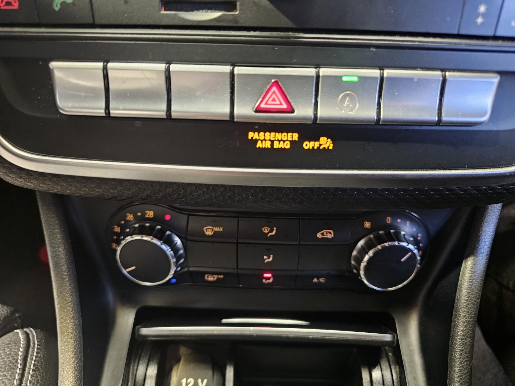 Mercedes-Benz A Class 1.6 A180 SE Hatchback 5dr Petrol Manual Euro 6 (s/s) (122 ps)