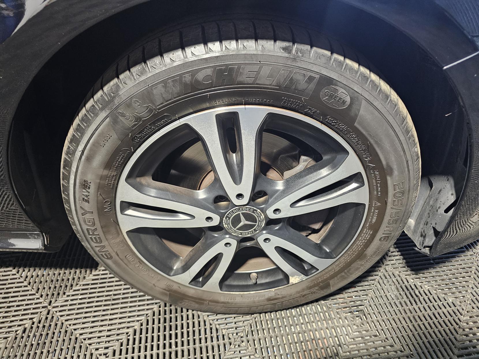 Mercedes-Benz A Class 1.6 A180 SE Hatchback 5dr Petrol Manual Euro 6 (s/s) (122 ps)