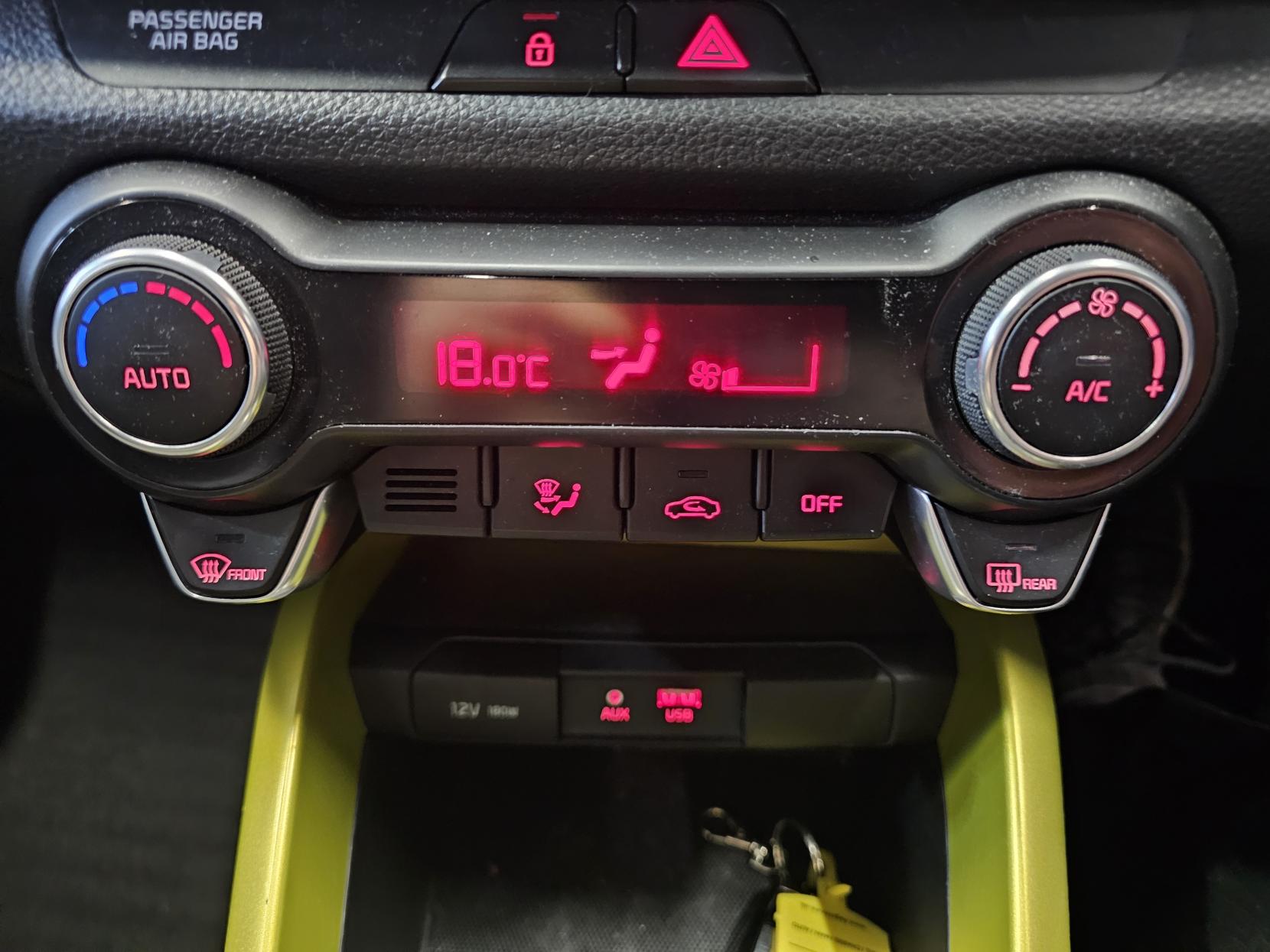 Kia Stonic 1.0 T-GDi First Edition SUV 5dr Petrol Manual Euro 6 (s/s) (118 bhp)