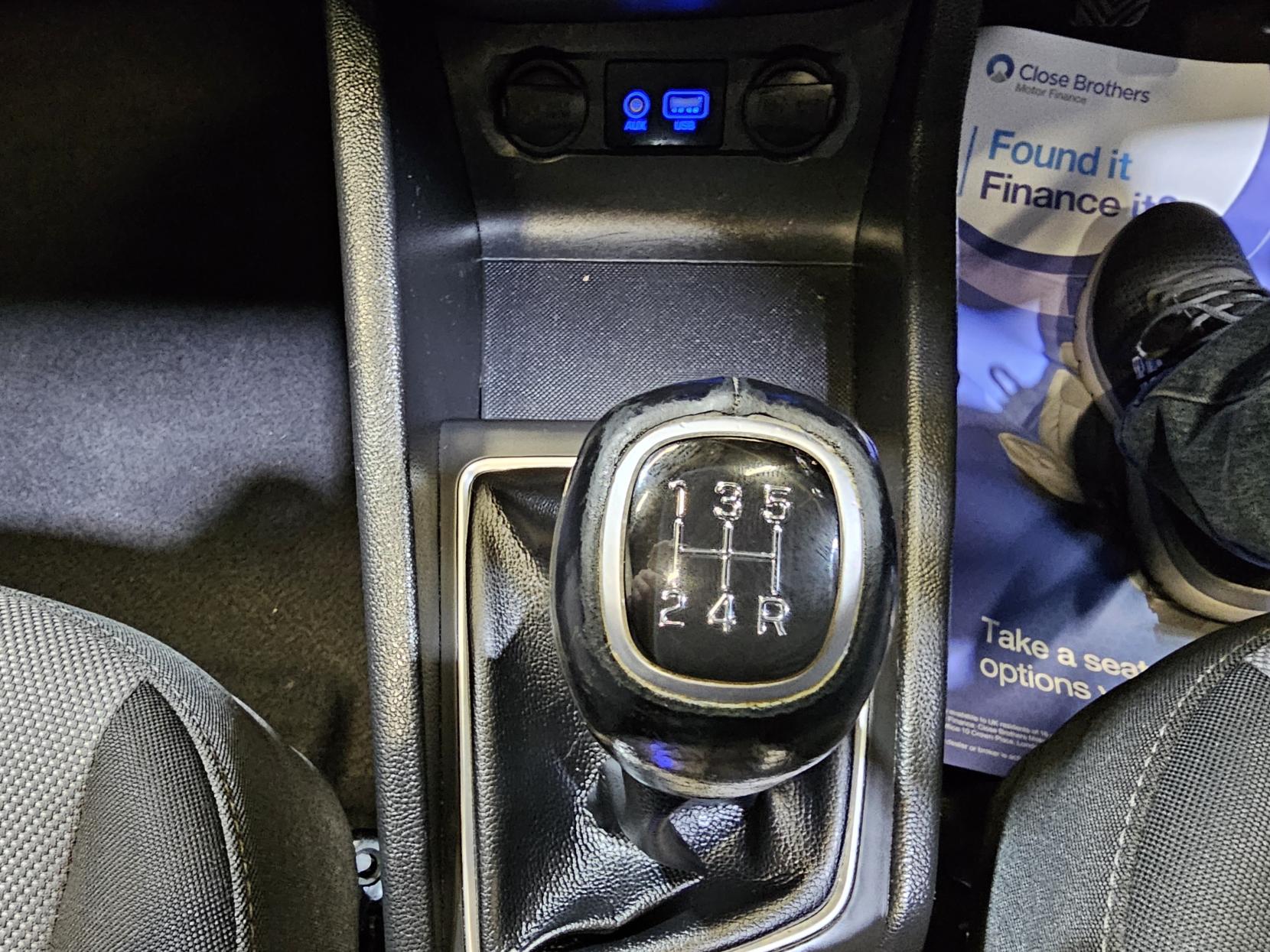 Hyundai i20 1.2 Premium SE Hatchback 5dr Petrol Manual Euro 6 (84 ps)